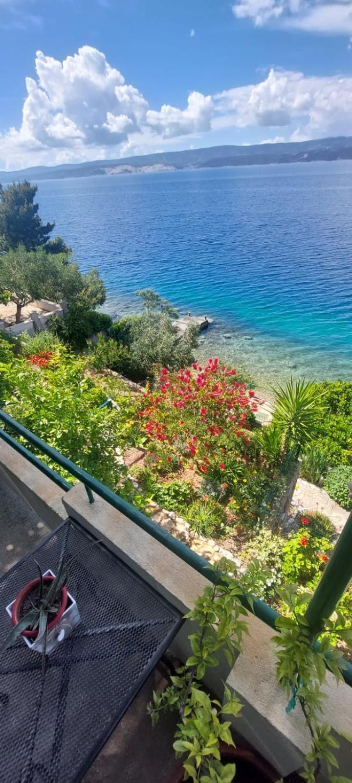 Apartment Toncica Omiš Eksteriør bilde