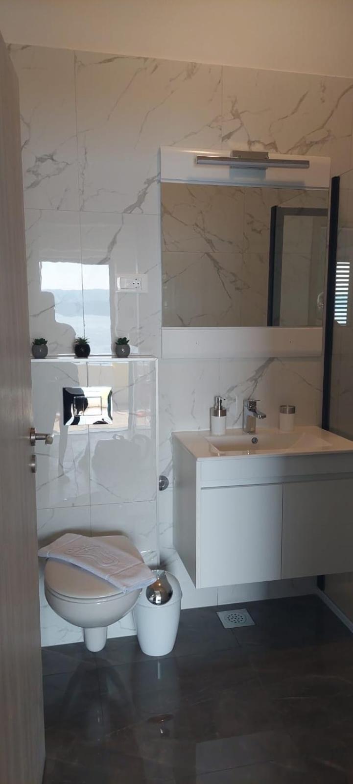 Apartment Toncica Omiš Eksteriør bilde