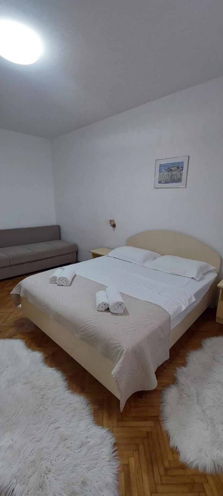 Apartment Toncica Omiš Eksteriør bilde